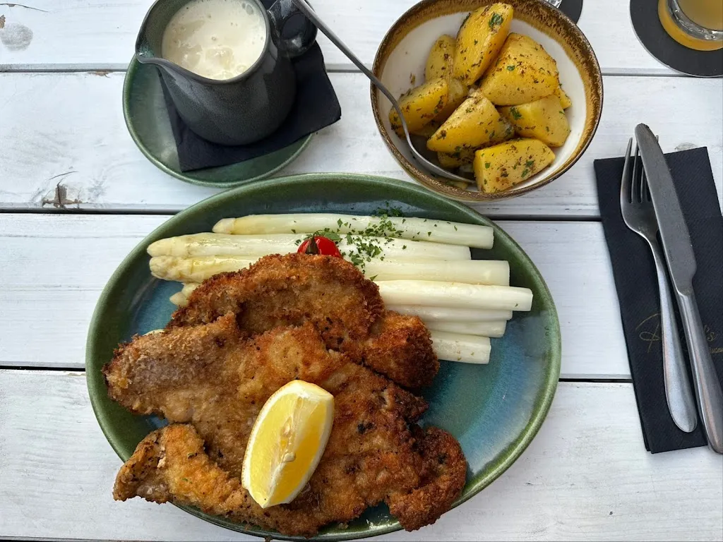 Niels Fahrenkrog_Röbl's Restaurant & Bar_Bargteheide_review