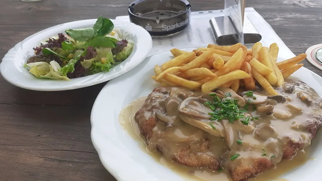 Margit Schmilinsky_Zum Feuchten Trennungspunkt_Gutenstetten_review