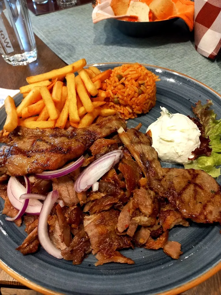 Martin Levacic_METEORA GRIECHISCHES RESTAURANT_Gröbenzell_review