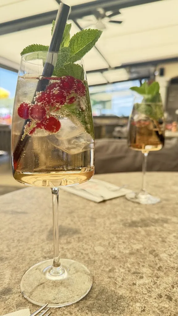 METEORA GRIECHISCHES RESTAURANT_Gröbenzell_slider_image_3