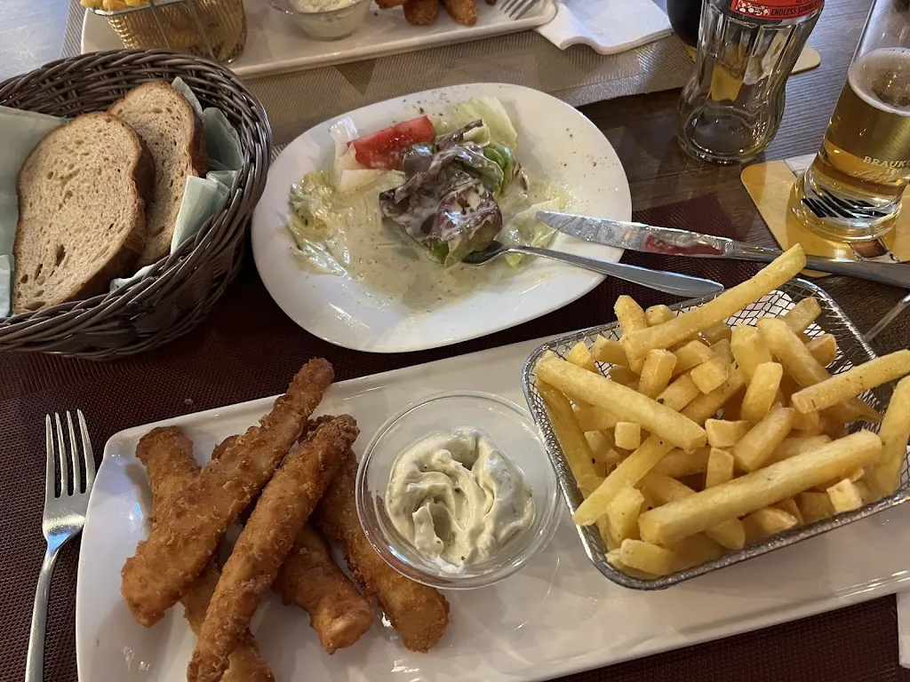 Marc Willemse_Cafe Restaurant Akaziengarten_Altdorf_review