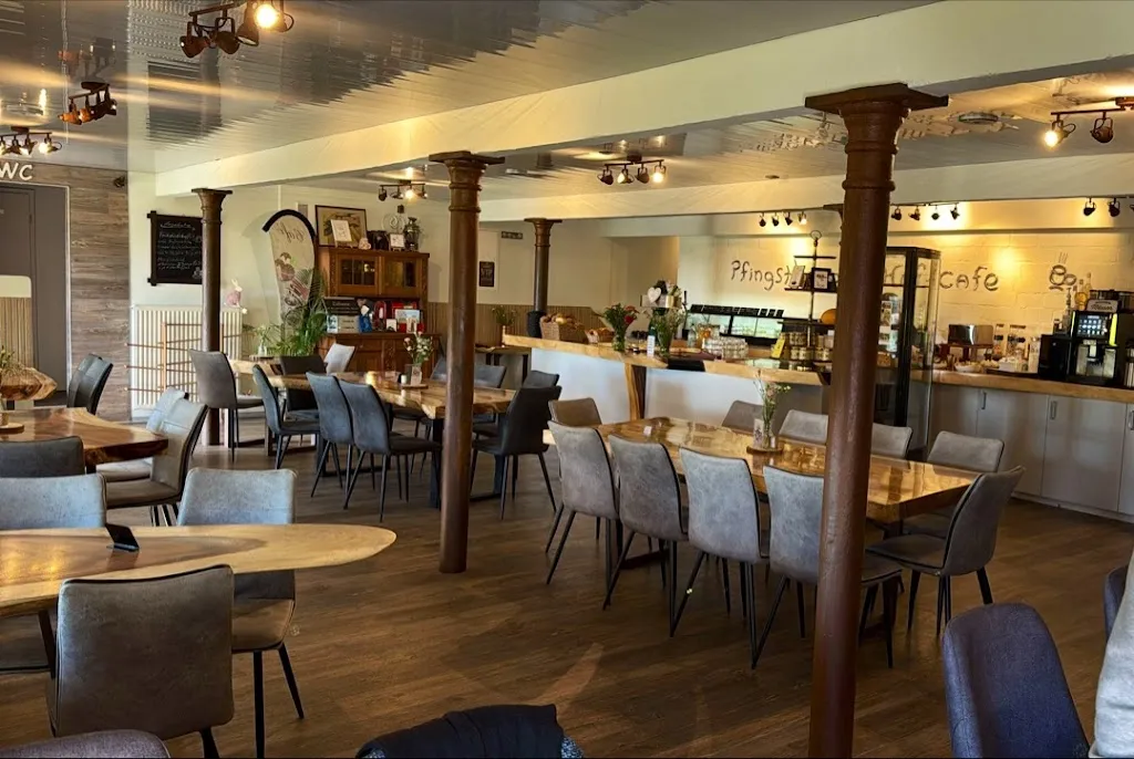 Pfingstberger Hof Cafe_Bösdorf_slider_image_3