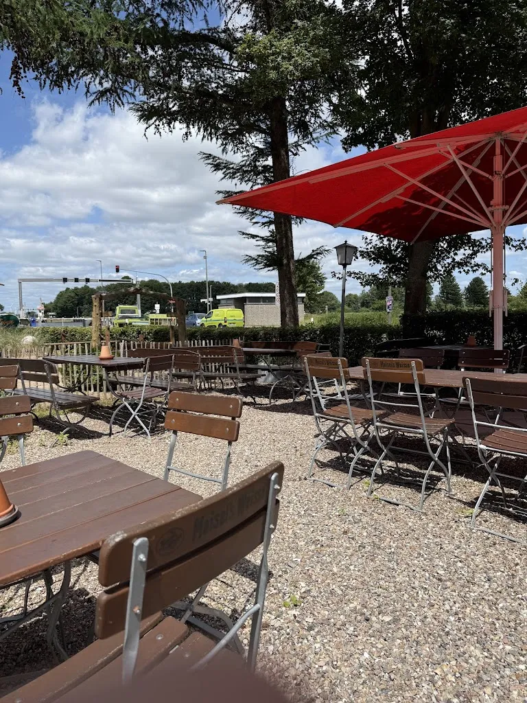 Udo Radke_Biergarten Breiholzer Fähr Kombüse_Breiholz_review