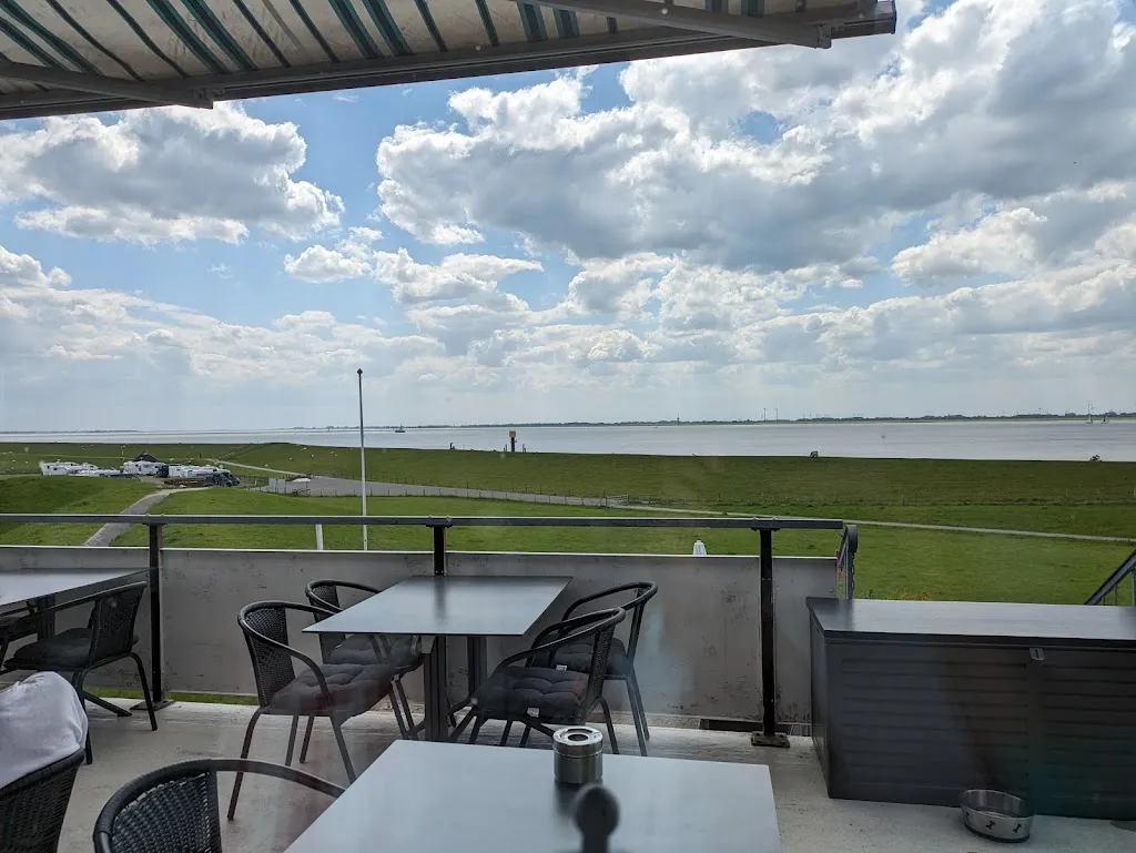 Elbblick Brokdorf Hotel Sell Restaurant und Café_Brokdorf_slider_image_3