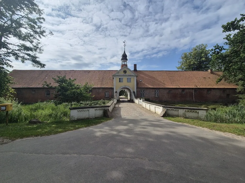 Kuhhaus Gut Damp_Damp_slider_image_3