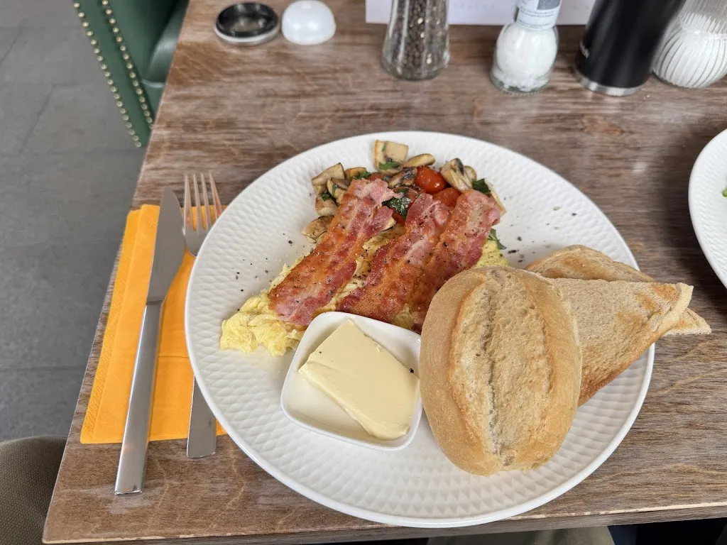 Sam's Cantine_Gröbenzell_slider_image_3