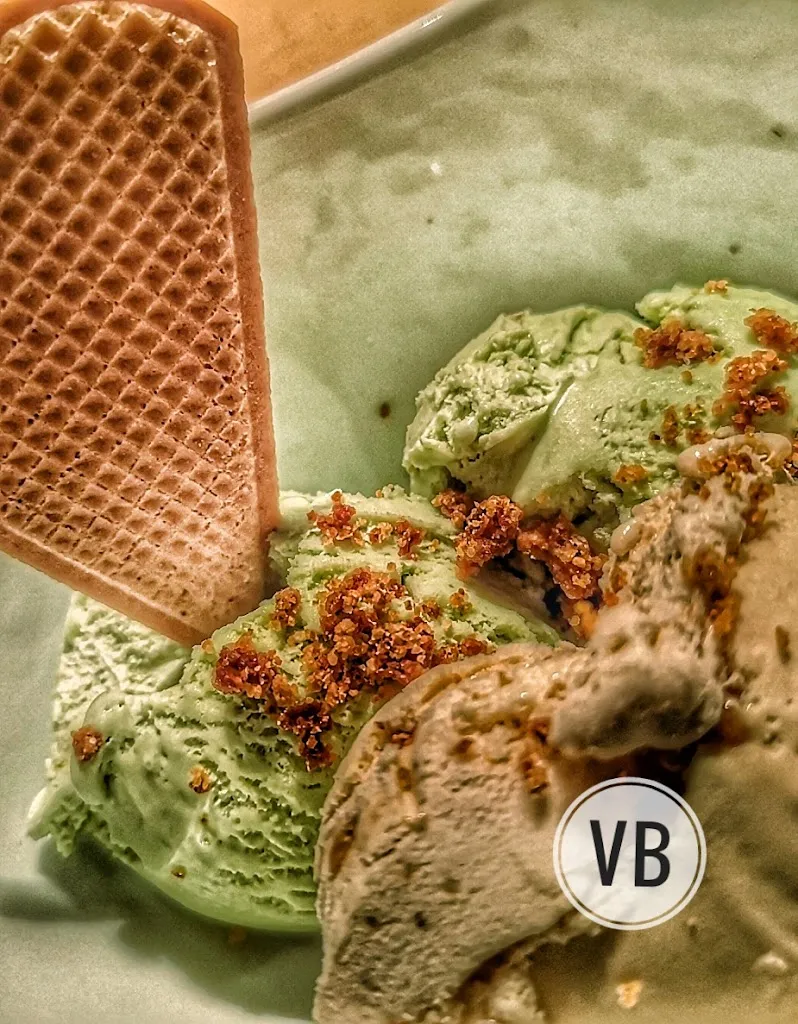 Menu_Kontraste Galerierestaurant, Biergarten & Hotel_Neumünster_image_9