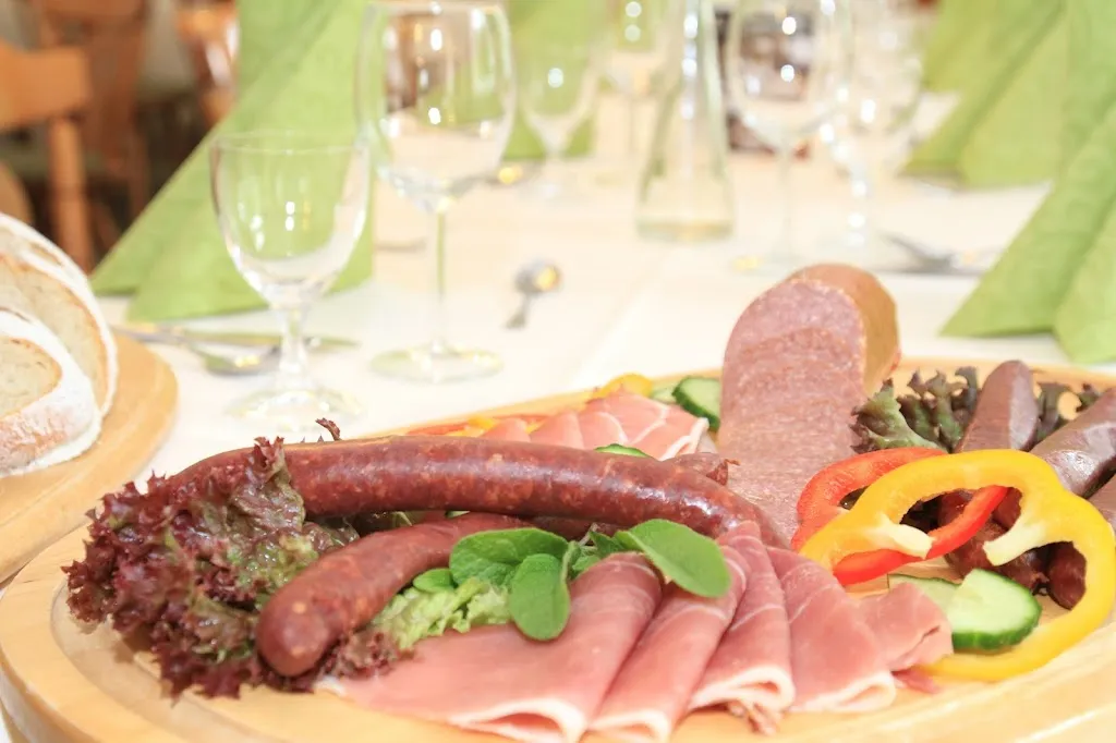 Landgasthof Kirschenholz_Schillsdorf_slider_image_2