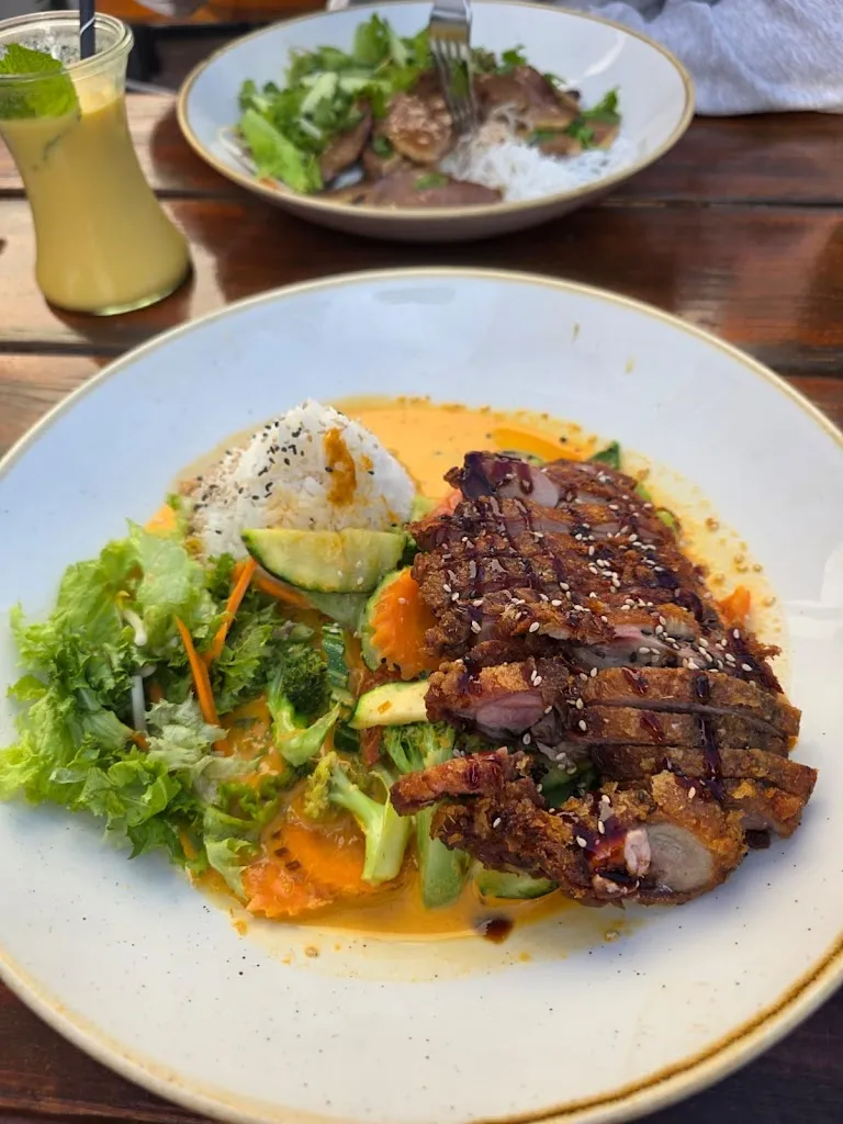 Krzysztof Gawin_Bega Restaurant Brunsbüttel_Brunsbüttel_review