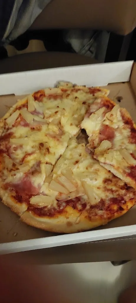 Hymykuoppaorava_Pizza Factory_Brunsbüttel_Bewertung