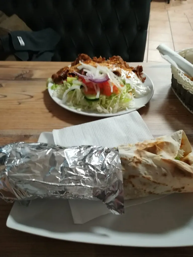 Menu_Musti's Food_Brunsbüttel_immagine_8