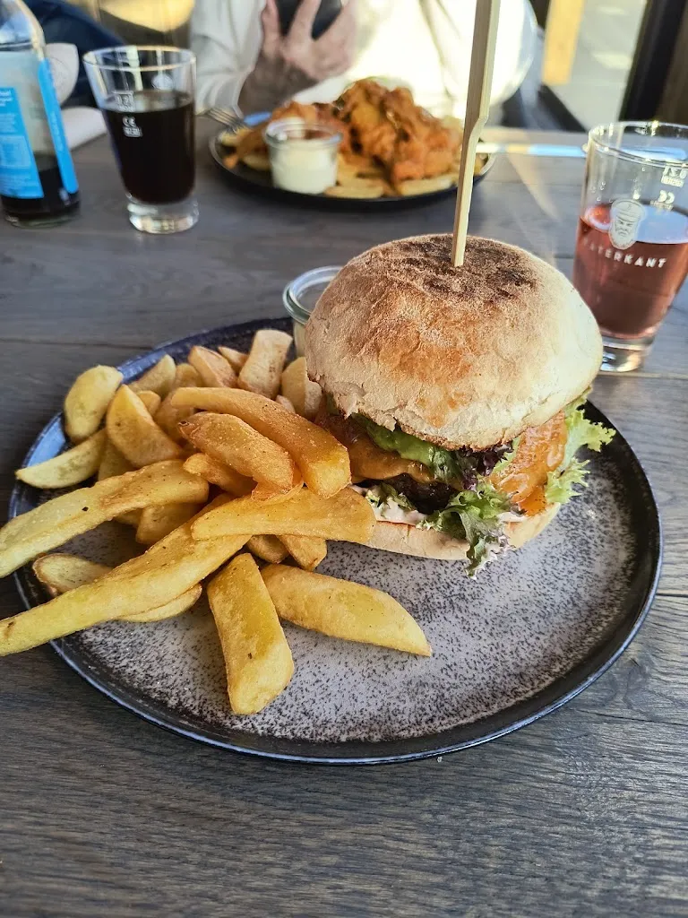 Kohldampfer Neufeld_Neufeld_slider_image_2