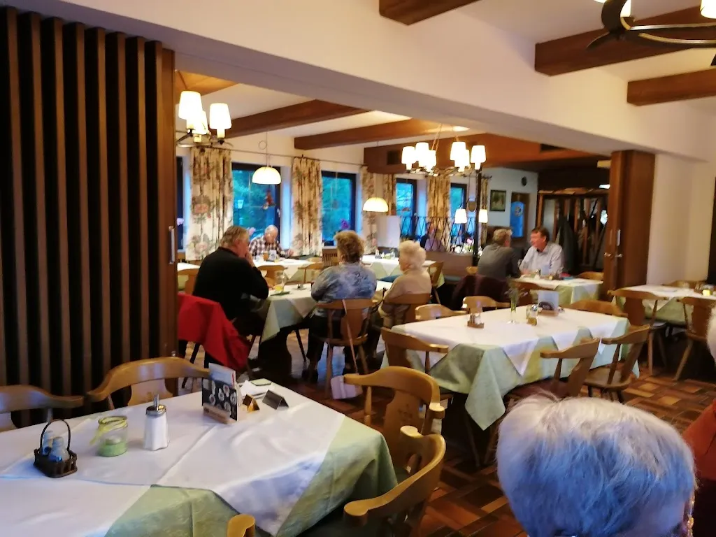 Gaststätte Zillerhof_Gröbenzell_slider_image_1