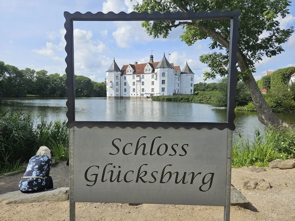 Difettosos_Schlosskeller Glücksburg_(Ostsee)_avis