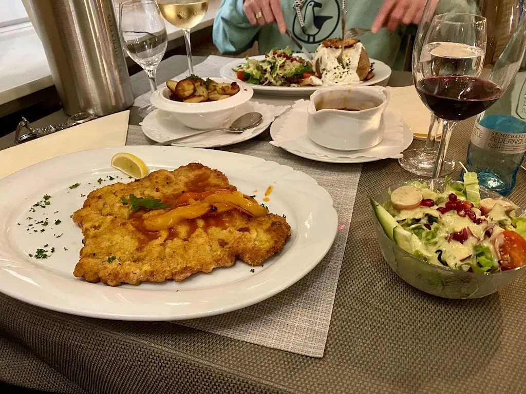 Restaurant & Hotel Anglia_Quern_slider_image_3