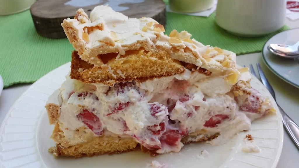 Taverna Leros restaurant in Wanderup