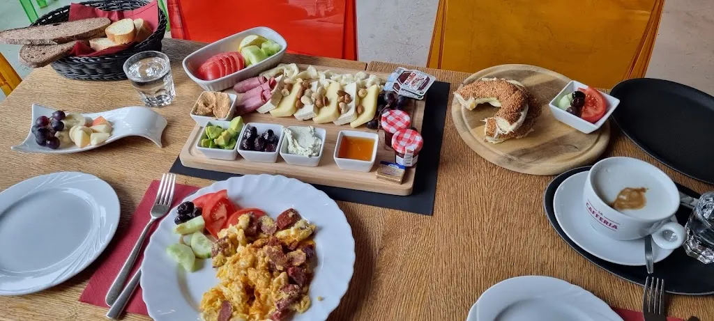 Maya Coffee_Gröbenzell_slider_image_3