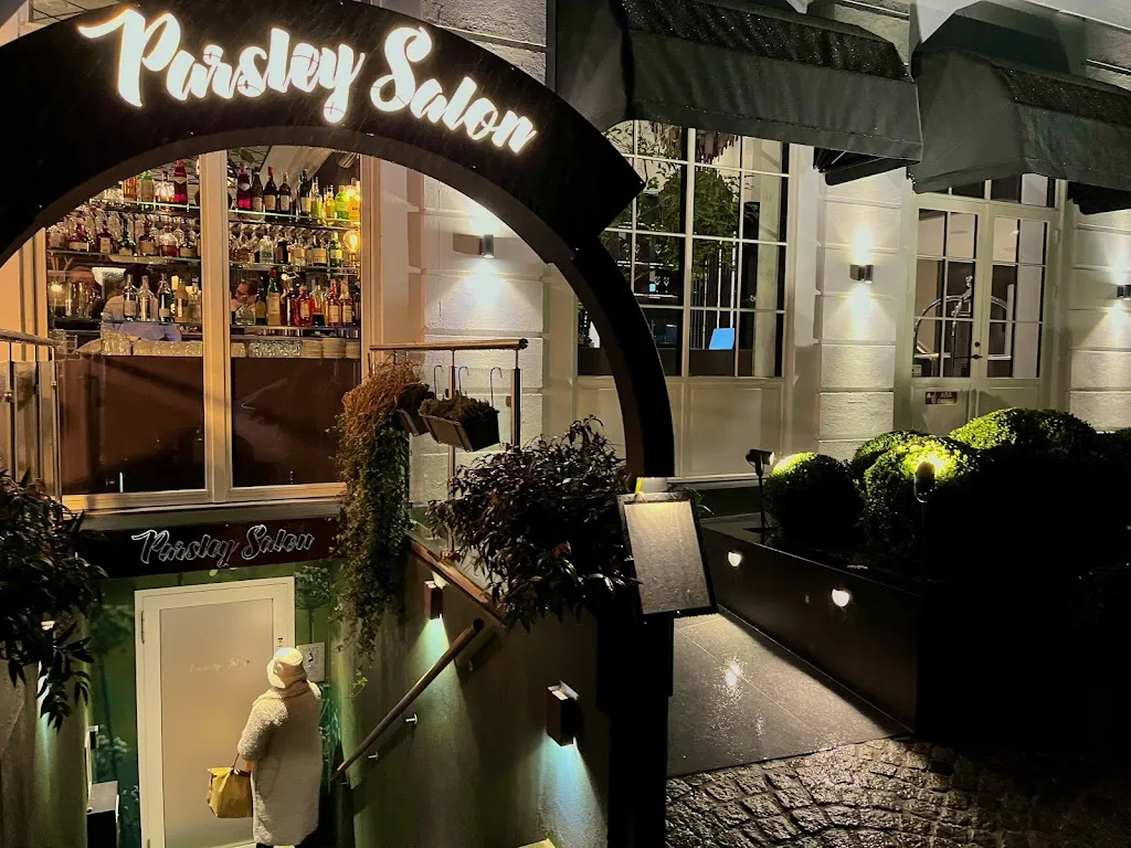 Jesper Carvalho Andersen_Parsley Salon_Denmark_review