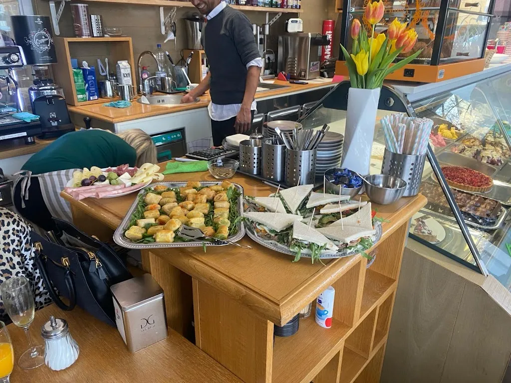 Buongiorno Gröbenzell Café_Gröbenzell_slider_image_2