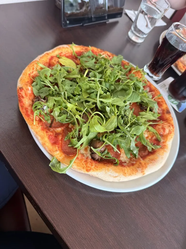 Hans-Peter Clausen_La Piazza in Gettorf_Gettorf_review