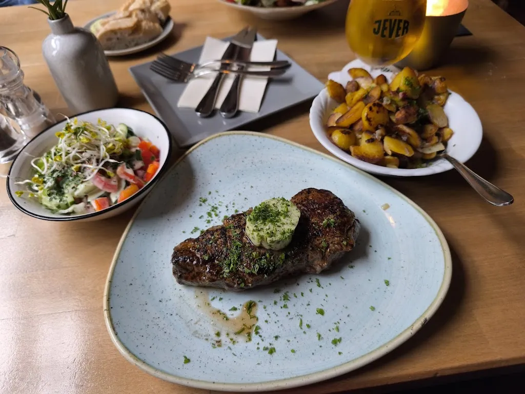 Jever-Stübchen_Eckernförde_slider_image_3