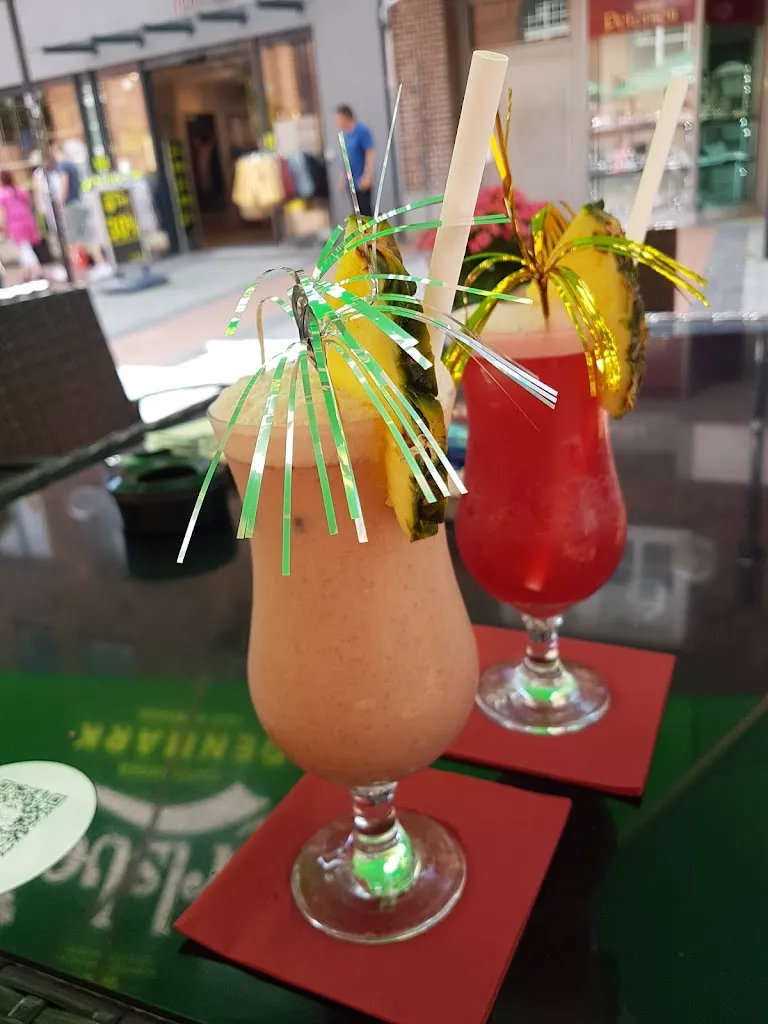 The Cave_Eckernförde_slider_image_3