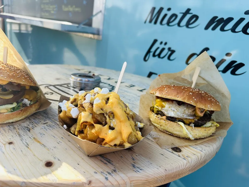 Phil's burger_Eckernförde_slider_image_2