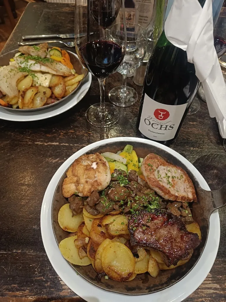 Arnold Samson-Mwanjali_Hotel Siegfried-Werft_Eckernförde_review