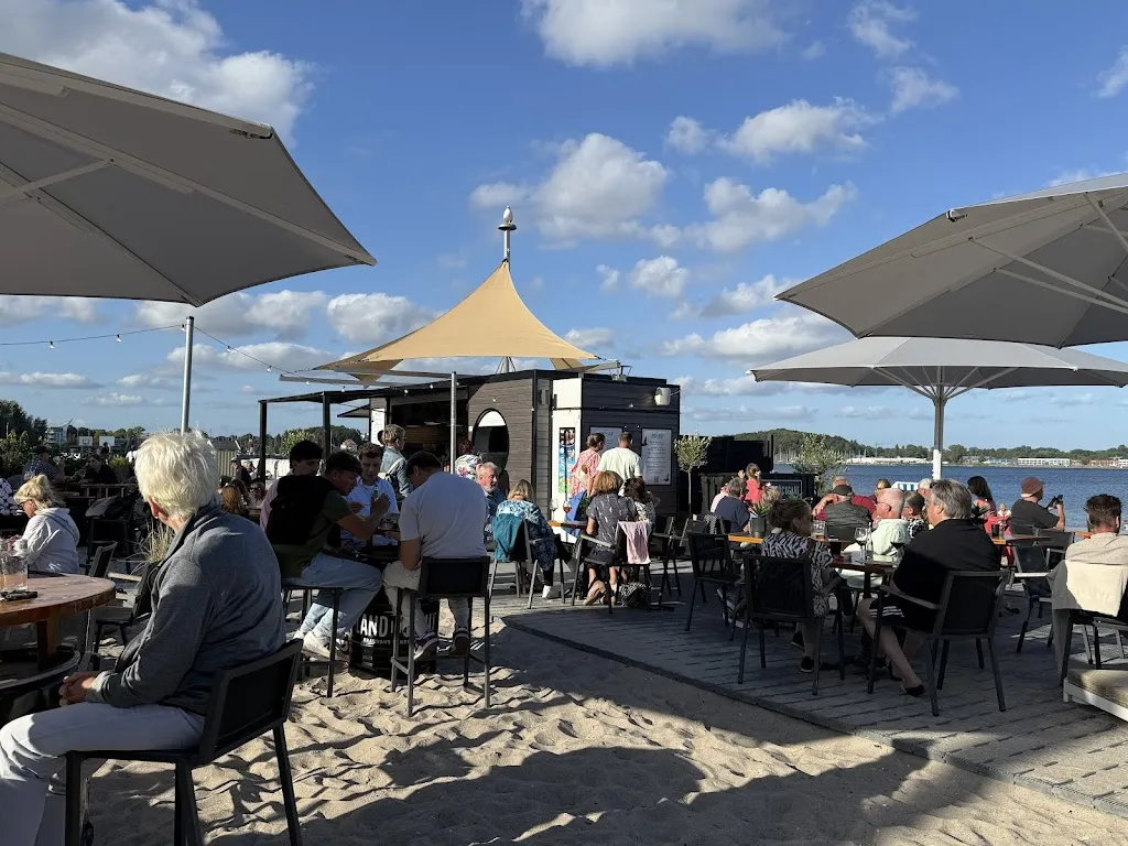 Land in Sicht - Strandbar_Eckernförde_slider_image_1