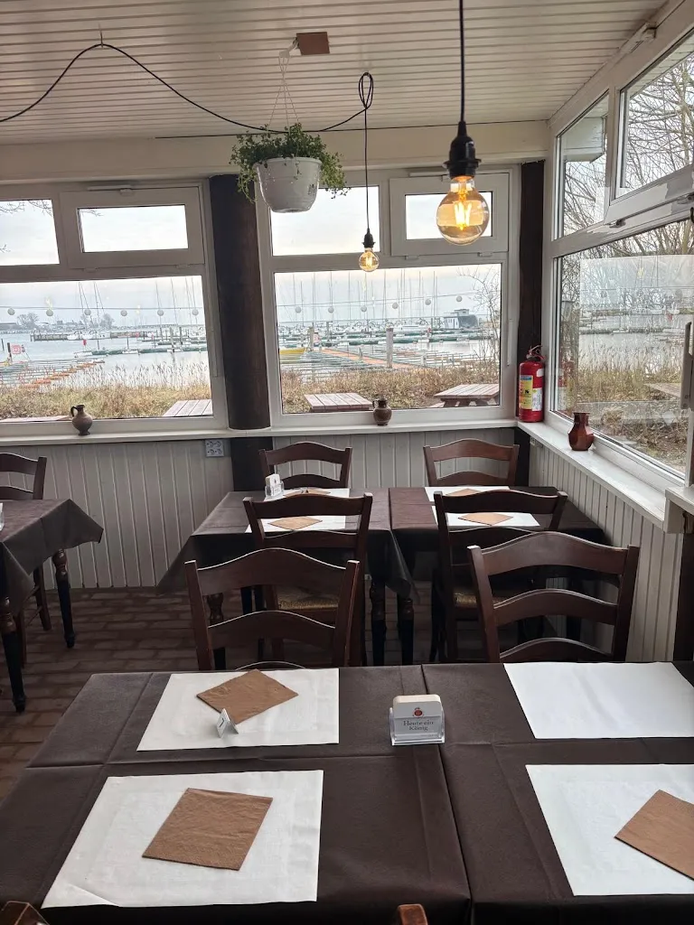 Kompass Restaurant_Großenbrode_slider_image_1