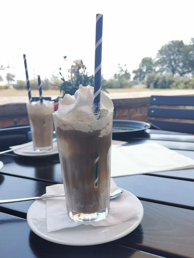 Menu_Cafe - Meerkieker_Großenbrode_image_9