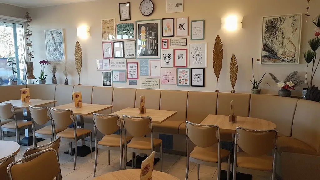 Eiscafe Fontanella Grossenbrode restaurant in Großenbrode