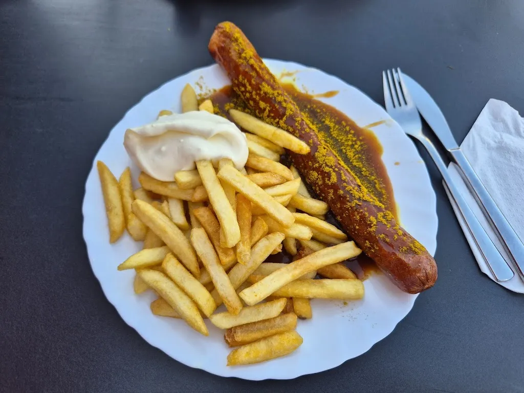 Tottis Rhener Grilleck_Henstedt-Ulzburg_slider_image_2