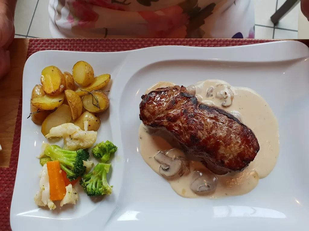 Menu_Aurora Das Restaurant_Henstedt-Ulzburg_image_8