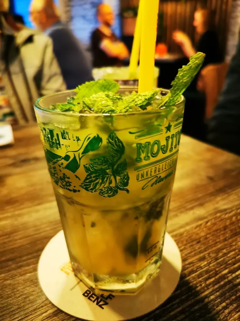 Menu_Zobi`s Cocktailbar Bar & Lounge_Henstedt-Ulzburg_immagine_5