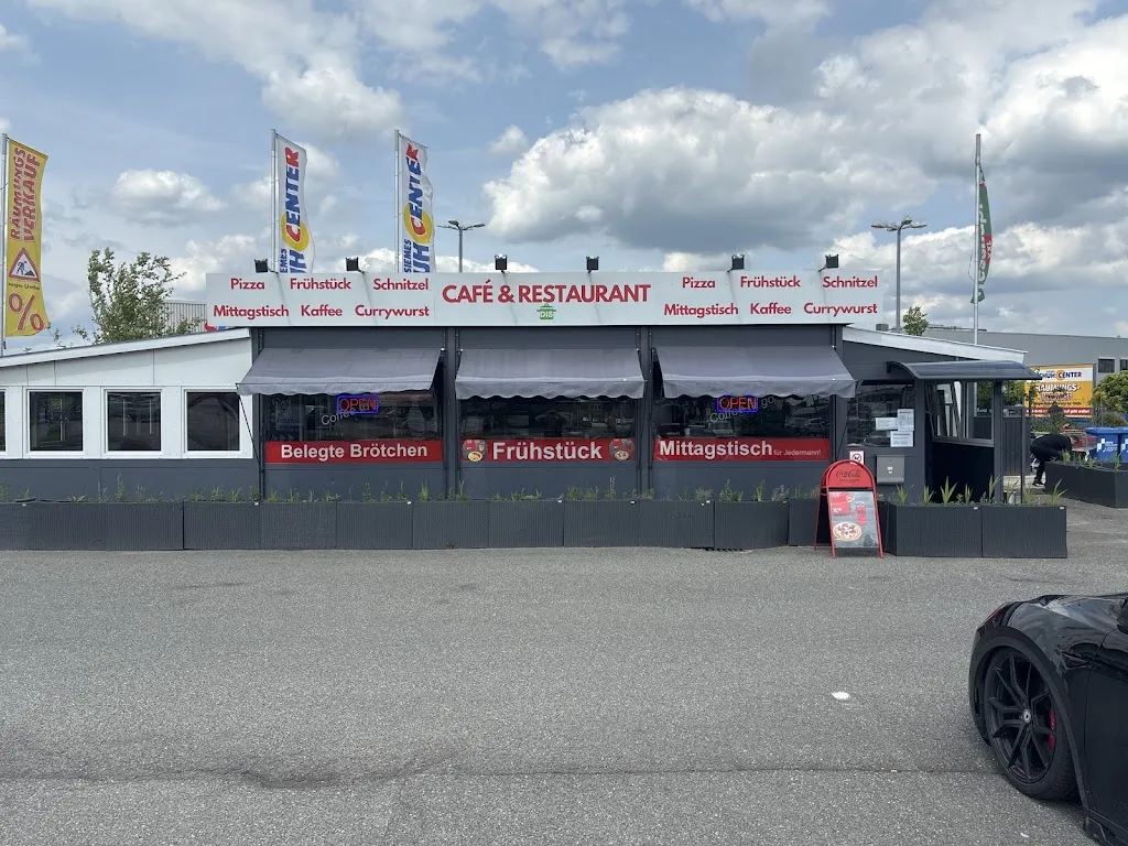 DIS Restaurant Ihr SB Restaurant in der Gutenbergstraße 7b, 24558 Henstedt-Ulzburg neben der Tankstelle_Henstedt-Ulzburg_slider_image_2