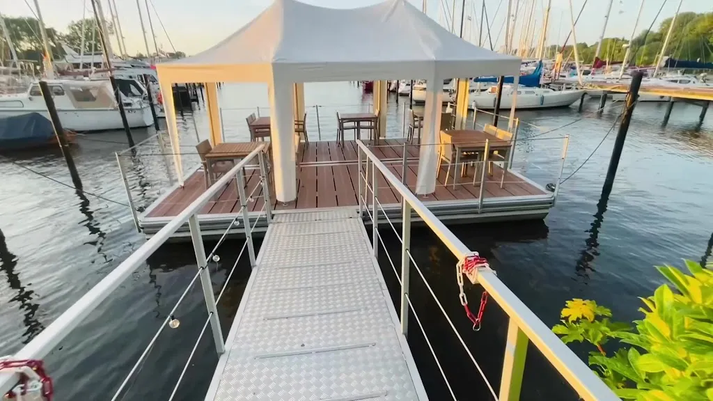 Riverside Restaurant & Cafe_Rendsburg_slider_image_2