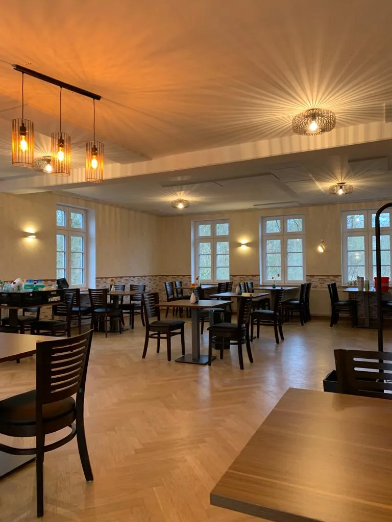 Restaurant Zweizack_Holstein_slider_image_1