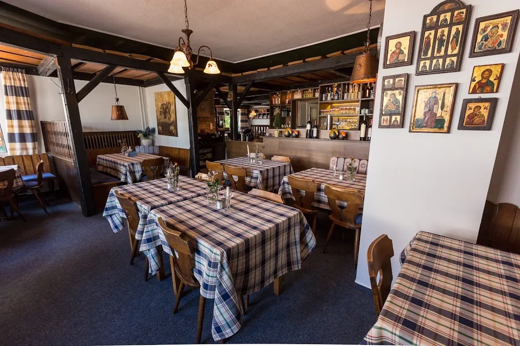 Akropolis Oldenburg - Holstein restaurant in Holstein