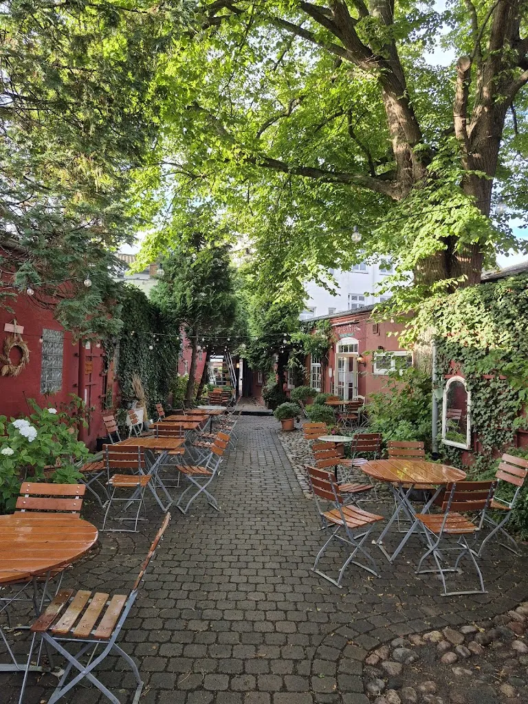 Restaurant Hofgarten restaurant in Heiligenhafen