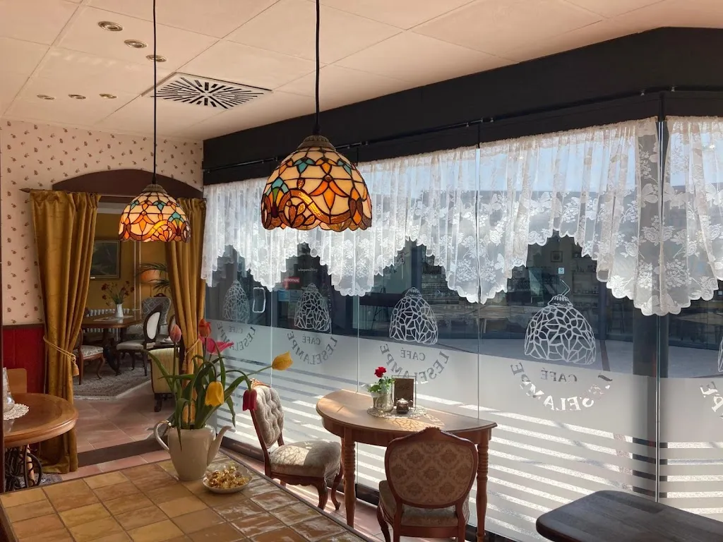 Café Leselampe restaurant in Holstein