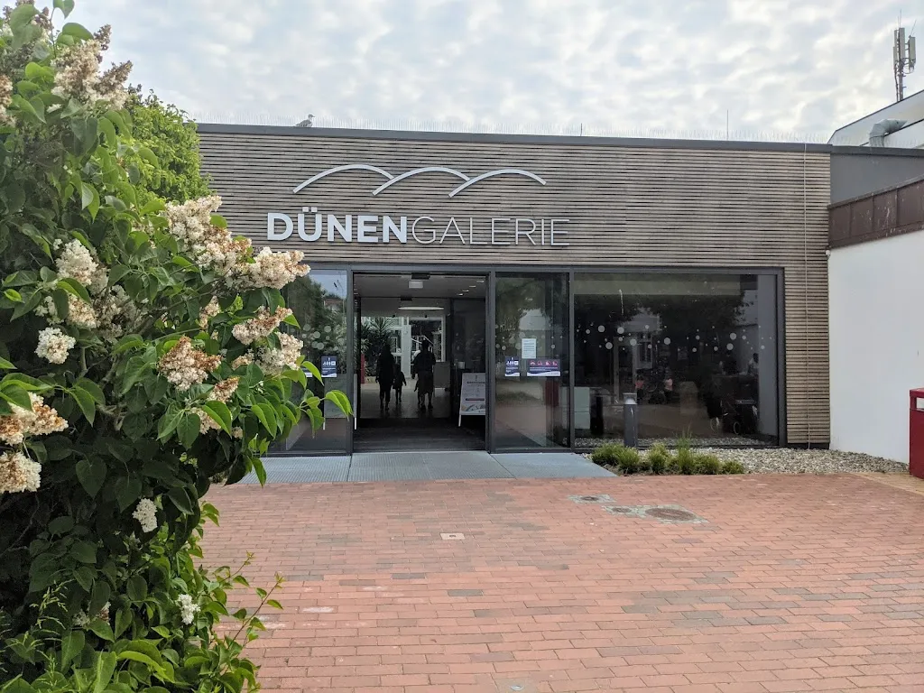 Dünengalerie - Weissenhäuser Strand restaurant in Wangels