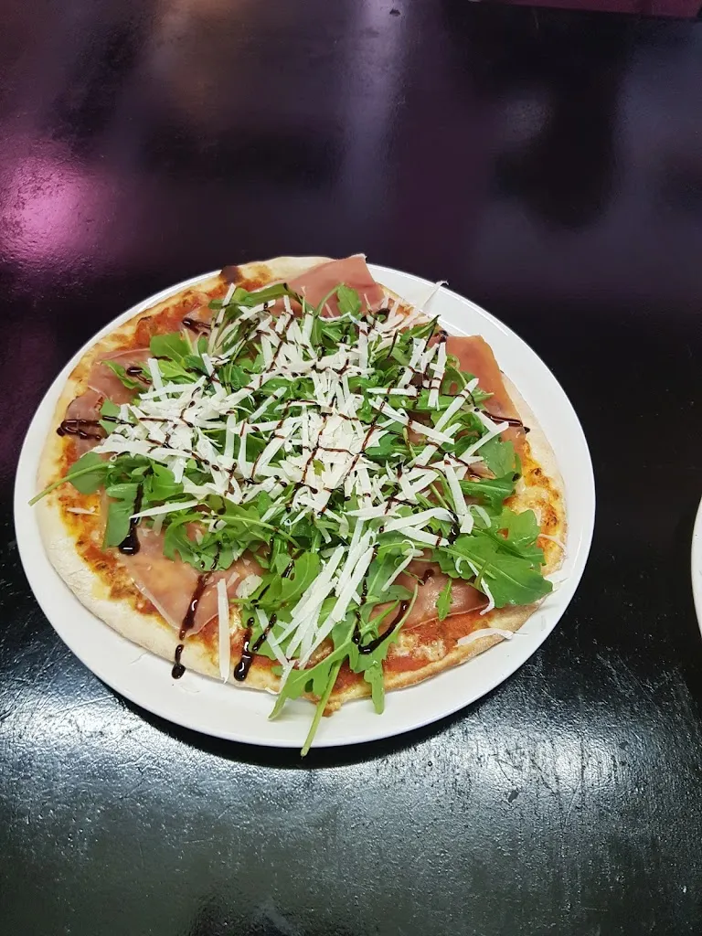 LA TRATTORIA_Holstein_slider_image_2