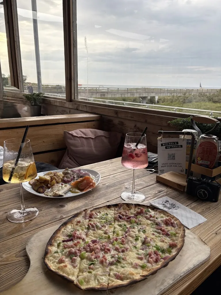 Strandschuppen_Heiligenhafen_slider_image_3