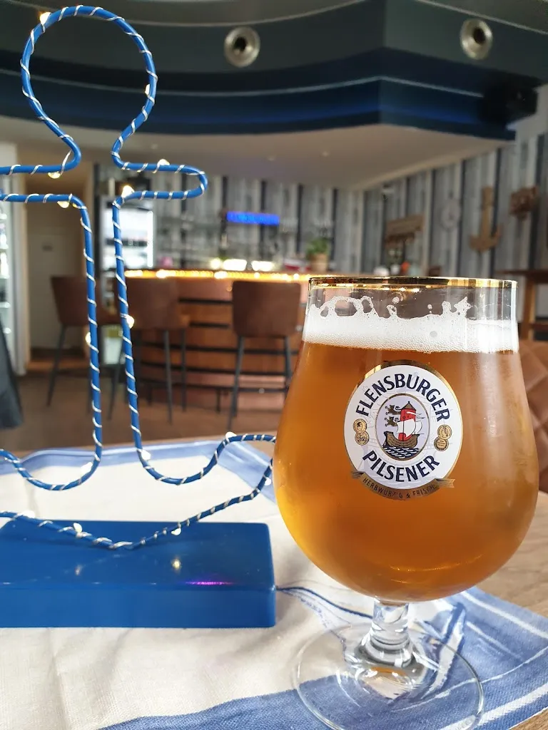 Binnensee-Bar_Heiligenhafen_slider_image_3