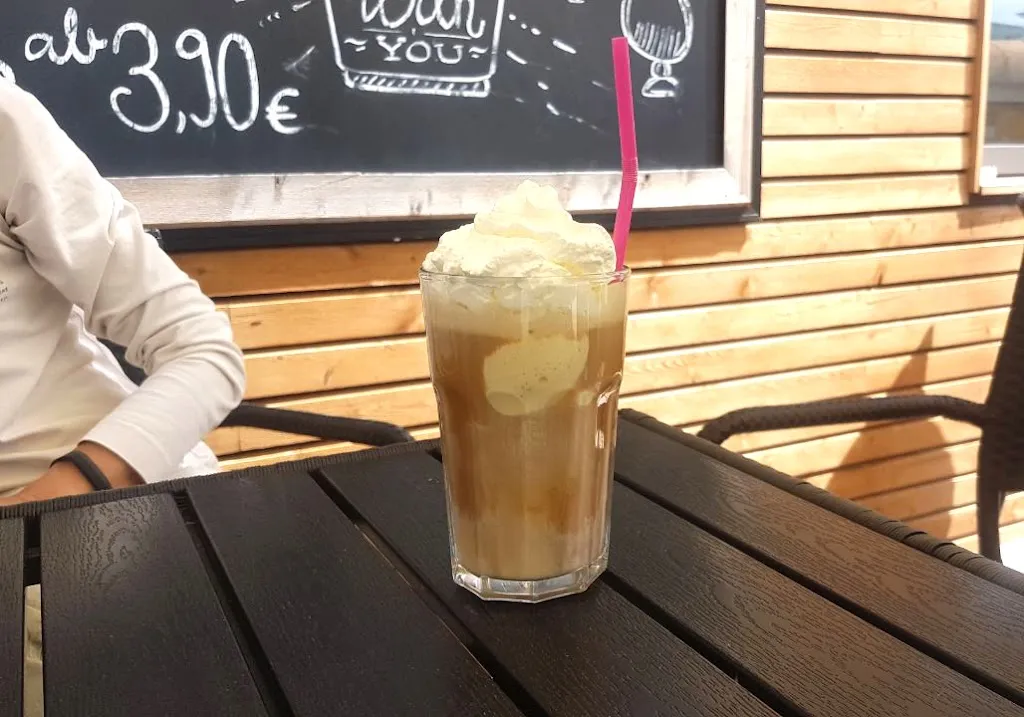 Café Bene_Heiligenhafen_slider_image_2