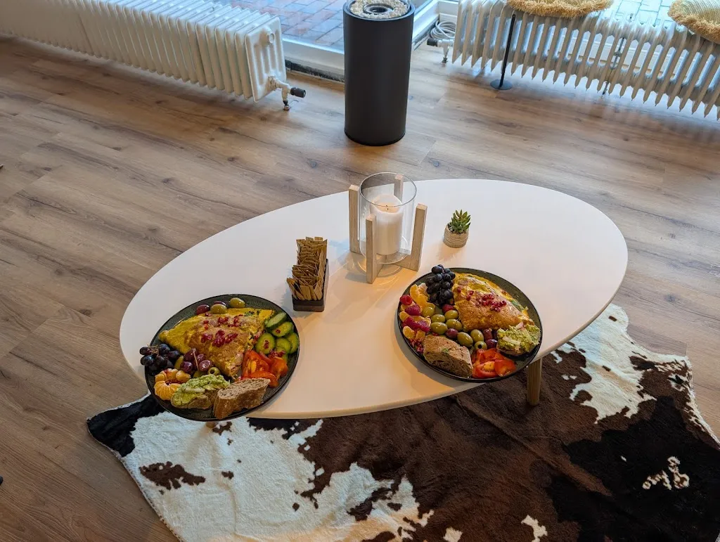 TheMuh.Place - Tapas - Bar - Café - Coworking - Events_Holstein_slider_image_2