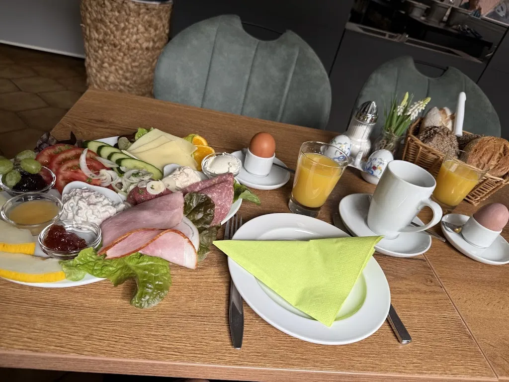 Kremper Stadtcafe_Krempe_slider_image_3