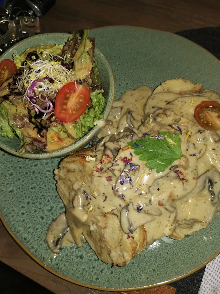 Christina Stehle_Hinterland Gastro GmbH_Donau_review