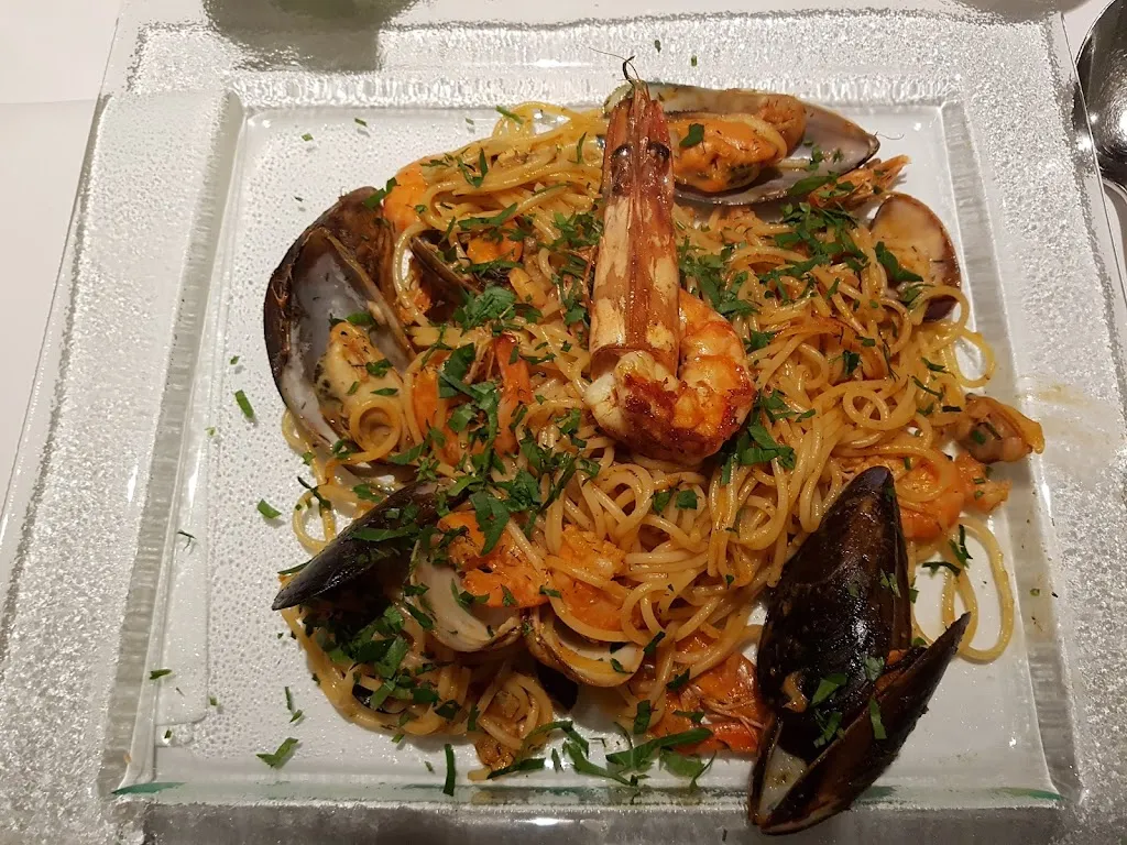 Menu_Por Fin_Abstatt_image_4